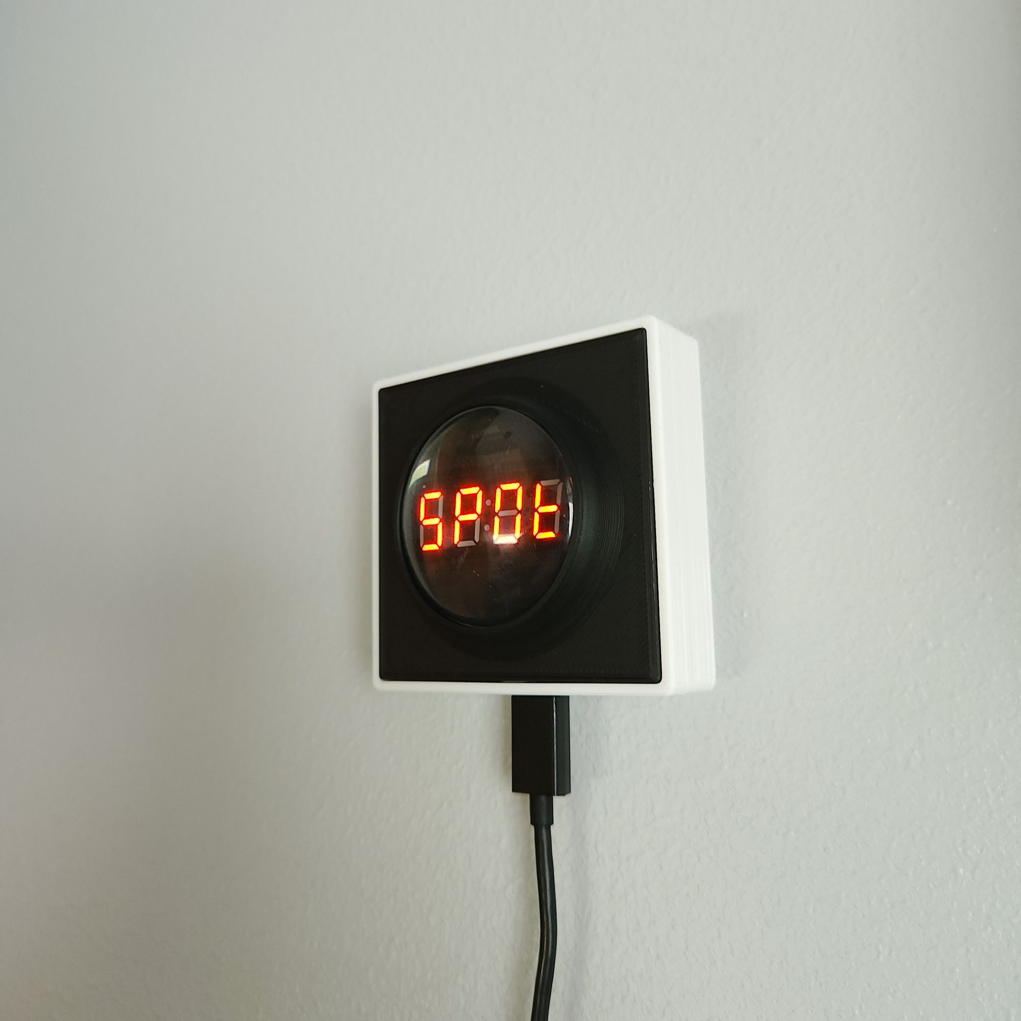 Picoclock - Smart Desktop/Wall Clock Display